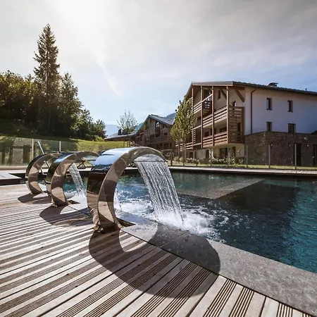 Apartment In Near Fornelet Cable Car