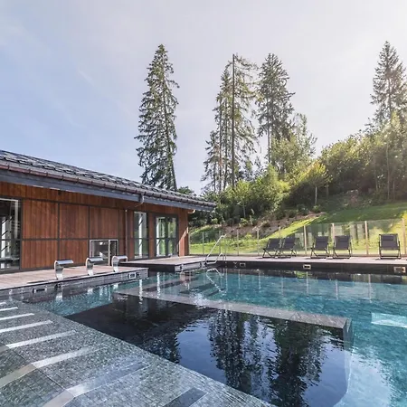 Apartment In Near Fornelet Cable Car